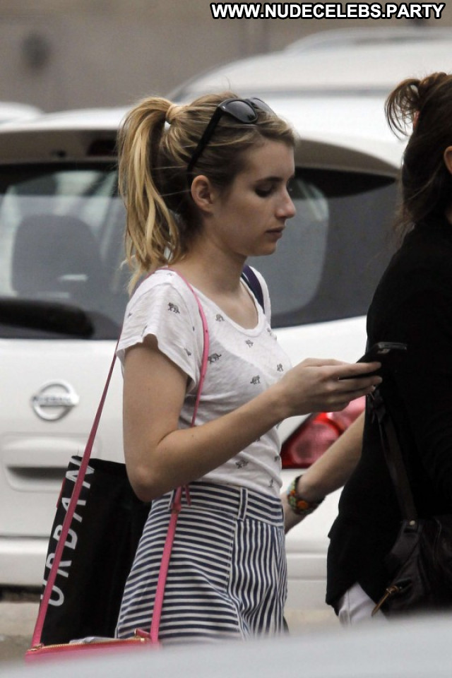 Emma Roberts Babe Paparazzi Celebrity Beautiful Posing Hot Sexy