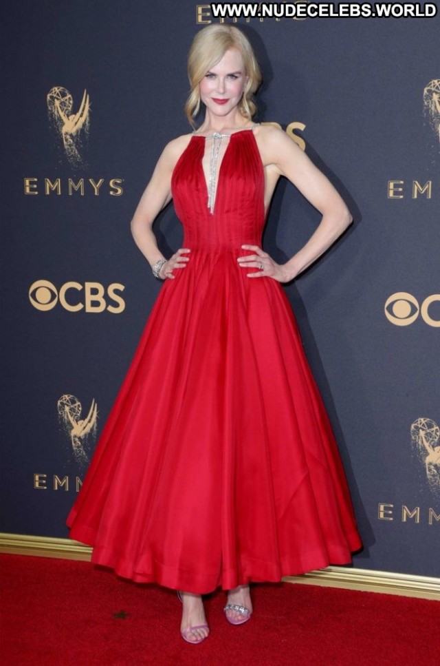 Nicole Kidman Primetime Emmy Awards Posing Hot Paparazzi Babe Awards